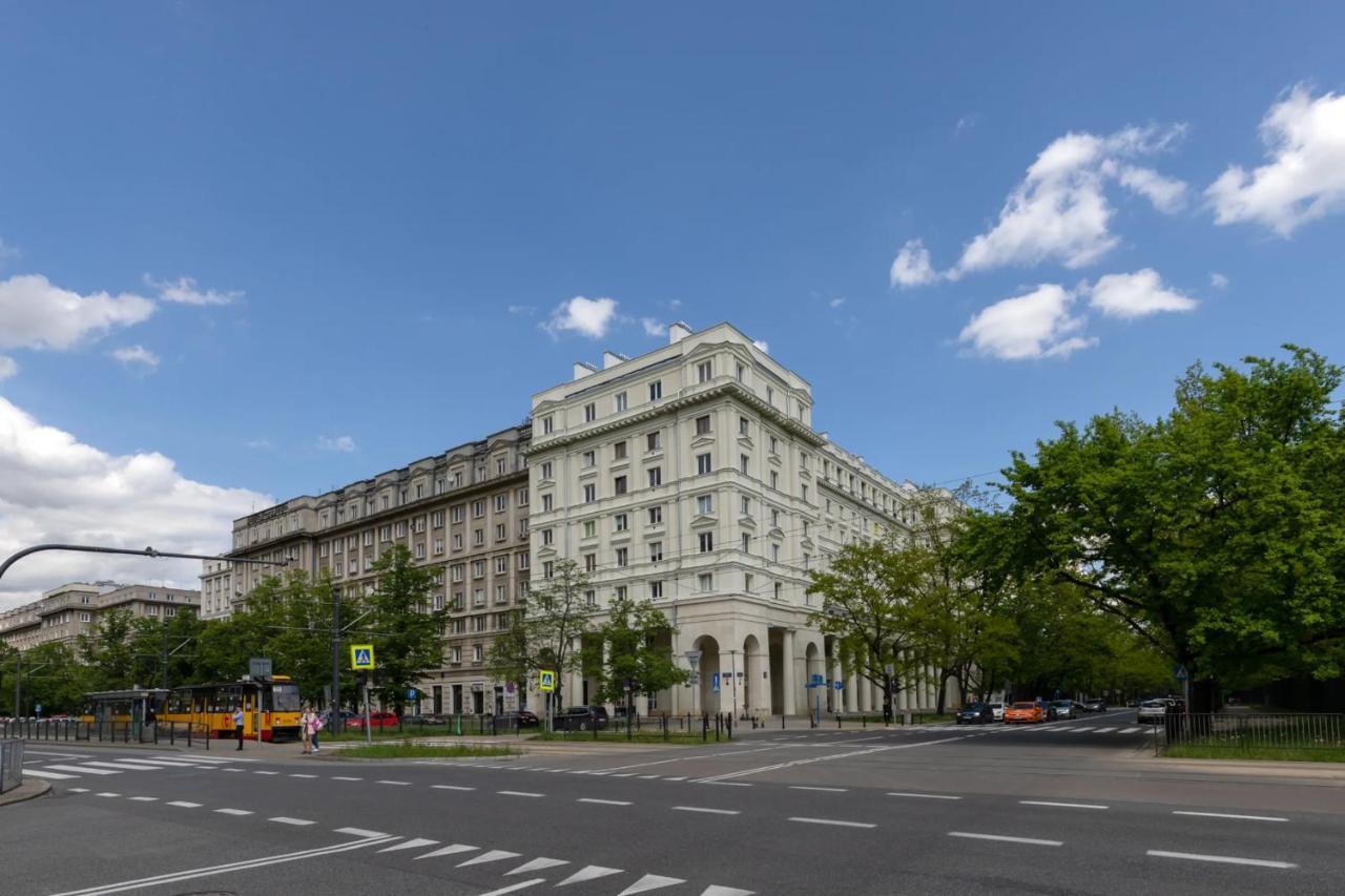 Przestronny Apartament Z Widokiem Na Miasto W Warszawie Варшава Экстерьер фото